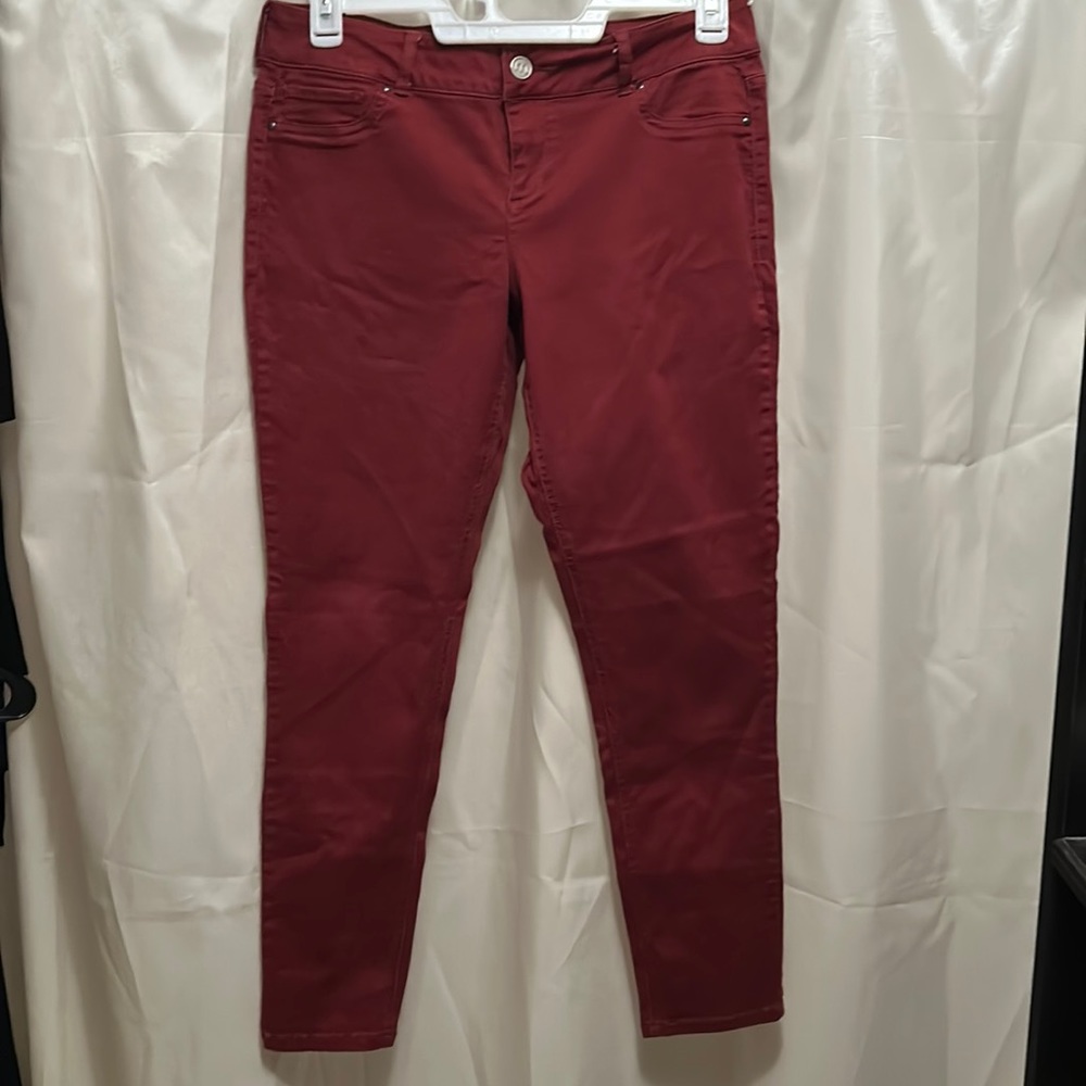 Womens maroon stretch denim pants